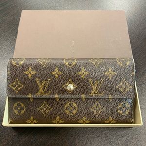 Vintage Louis Vuitton Bifold Wallet